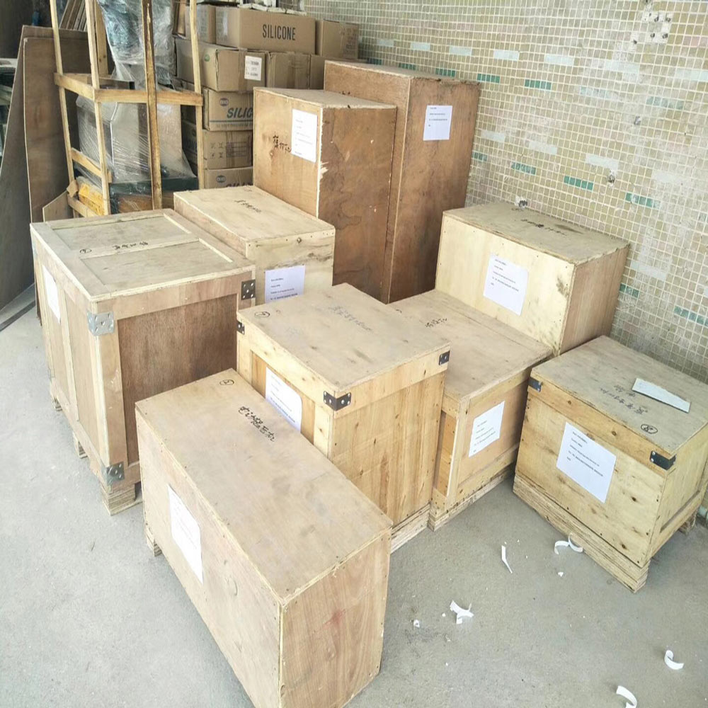   Two tea powder packaging machine production lines are safely transported to the United States by sea